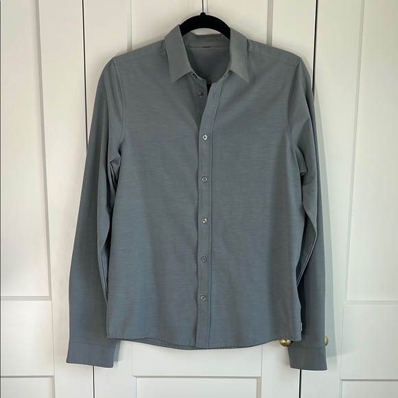 Vuori Gray Long Sleeve Bridge Button Down Shirt | Small - Picture 3 of 7